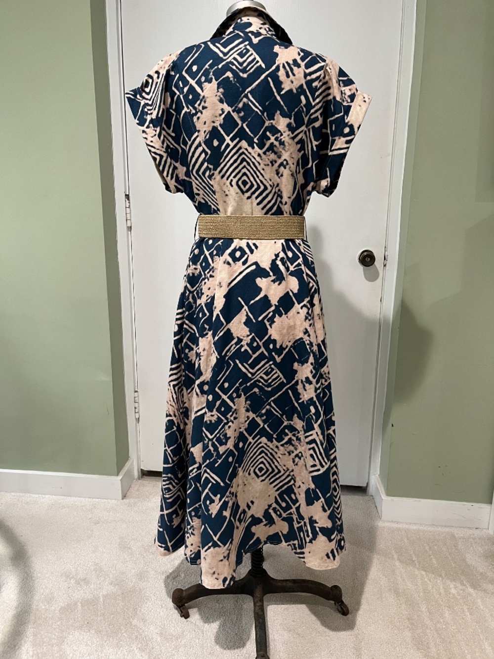 Donna Karan Midi Dress with Belt - Picture 3 of 6